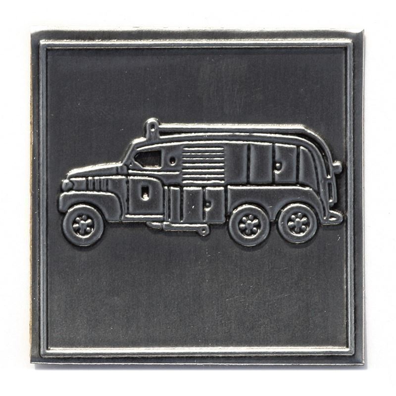 Tin label 'Fire engine', square, metal, silver Tin label 'Fire engine', square, metal, silver