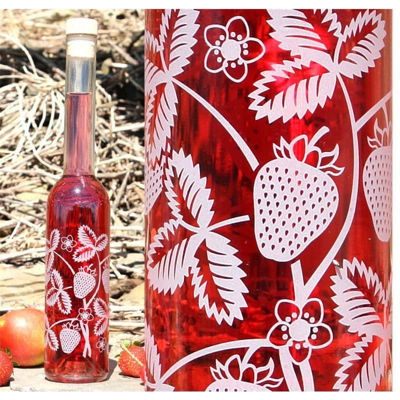 350 ml glass bottle 'Opera', print: strawberries, closure: cork