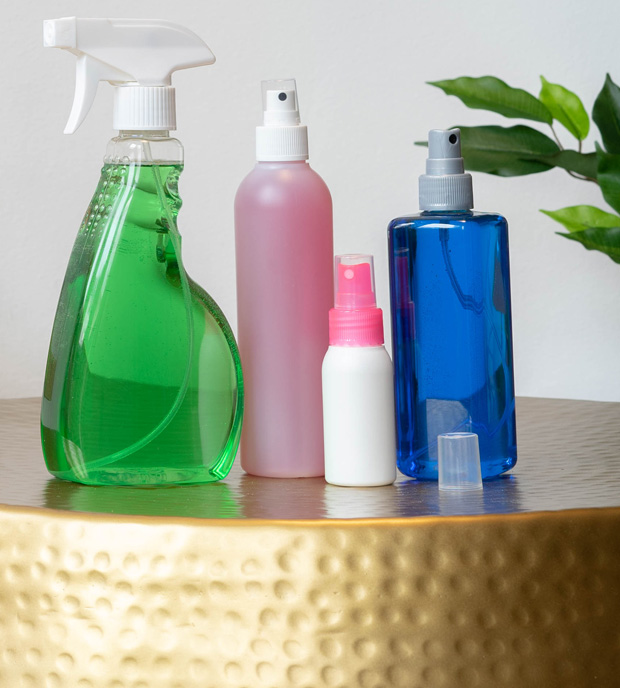 Buy spray bottles worldofbottles.co.uk